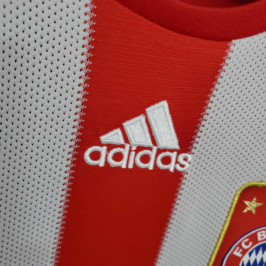 Camisa Bayern de Munique Titular 10/11 - Retrô