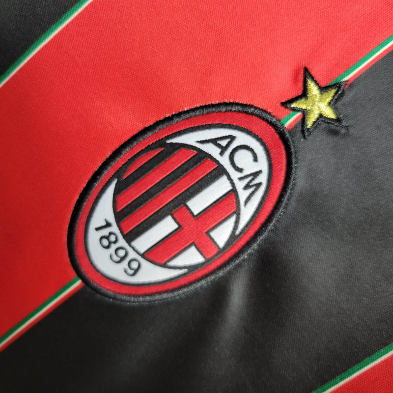 Camisa AC Milan Titular 12/13 - Retrô - Central das Camisas