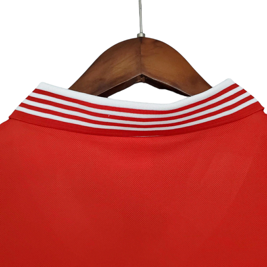 Camisa Manchester United Titular 1977 - Retrô - Central das Camisas