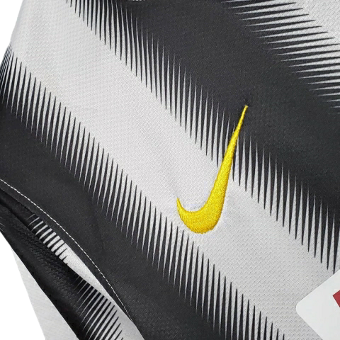 Camisa Juventus Titular 11/12 - Retrô - Central das Camisas