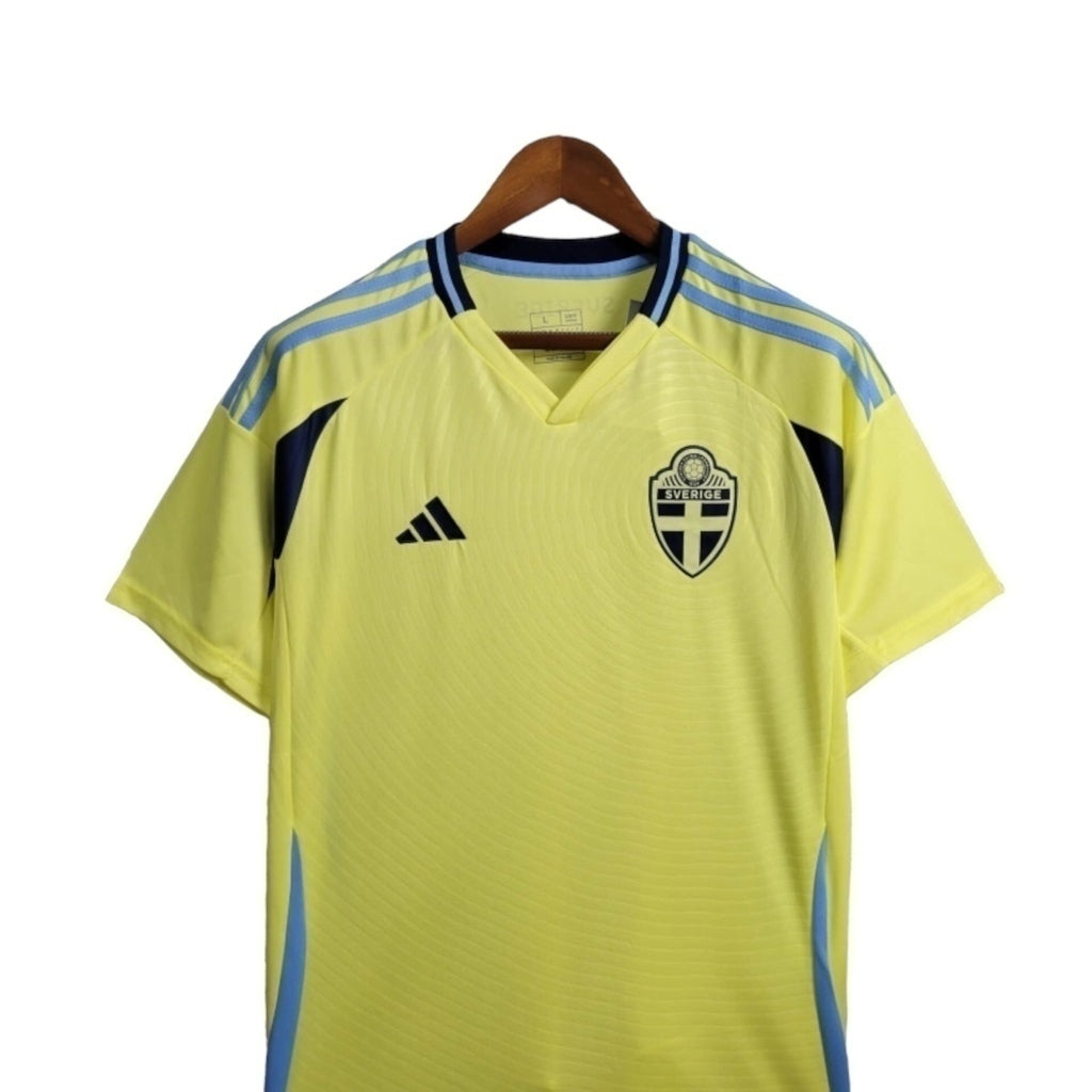 Camisa Suécia Titular 24/25 - Torcedor - Central das Camisas