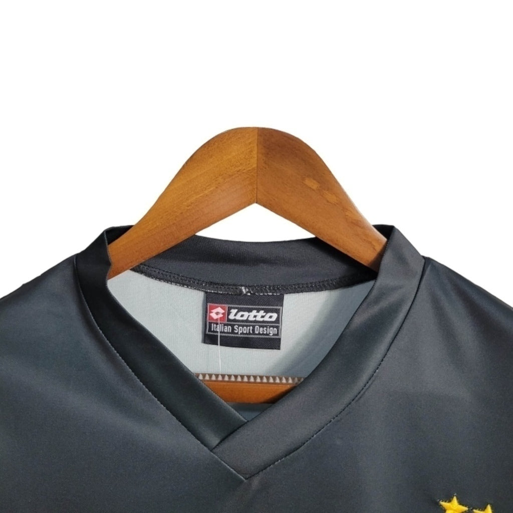 Camisa Juventus Visitante 01/02 - Retrô - Central das Camisas