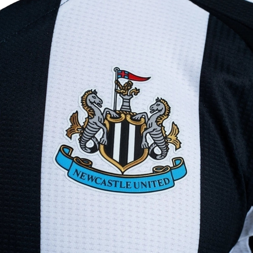 Camisa Newcastle Titular 24/25 - Torcedor - Central das Camisas