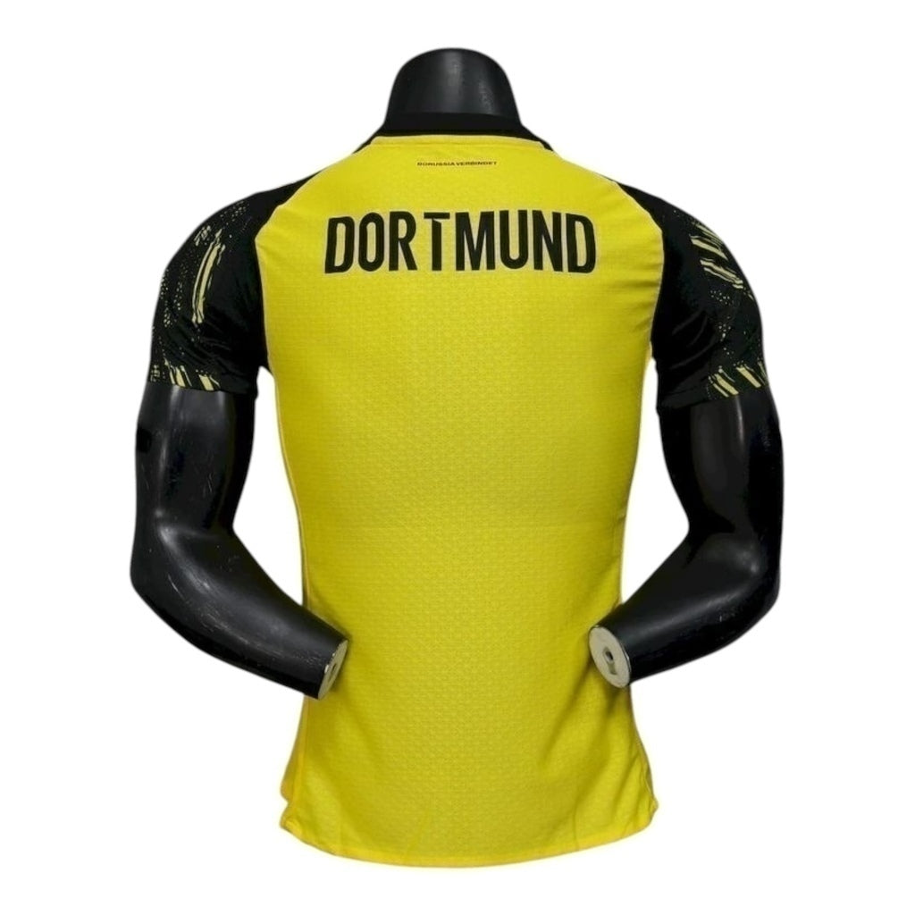 Camisa Borussia Dortmund I 25/26 - Jogador Masculina - Amarela com detalhes em preto - Central das Camisas