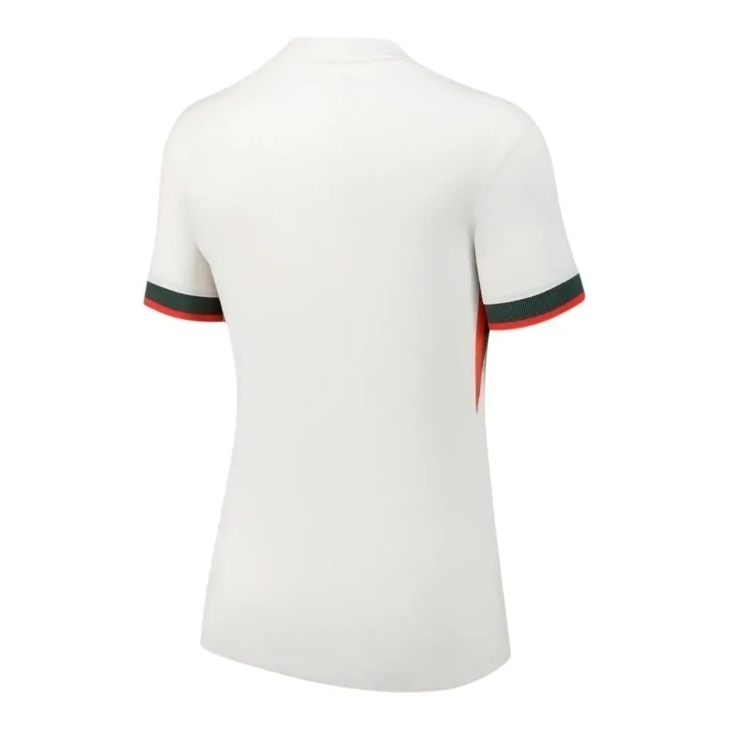 Camisa Chelsea II 25/26 - Feminina - Branca com detalhes em verde e vermelho - Central das Camisas