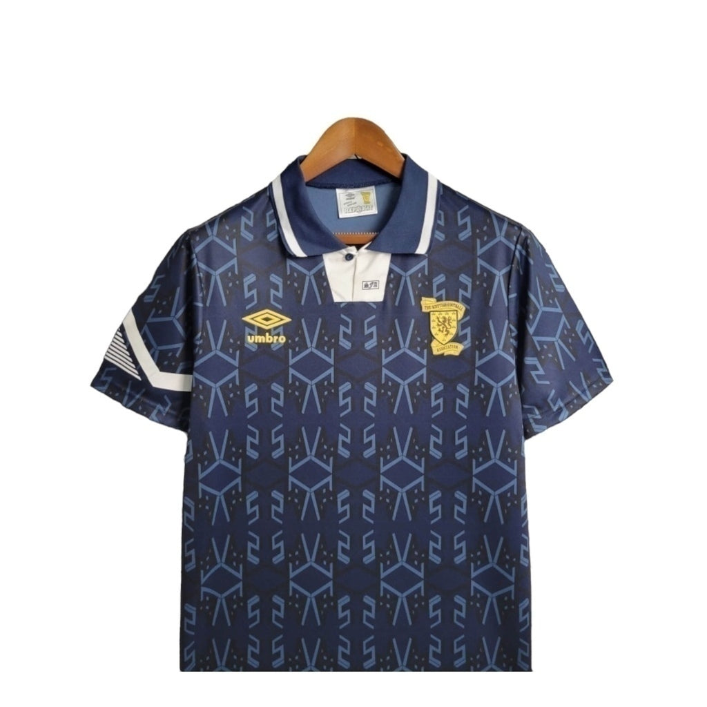 Camisa Escócia II 1992/1993 - Masculina - Azul com detalhes em branco - Central das Camisas
