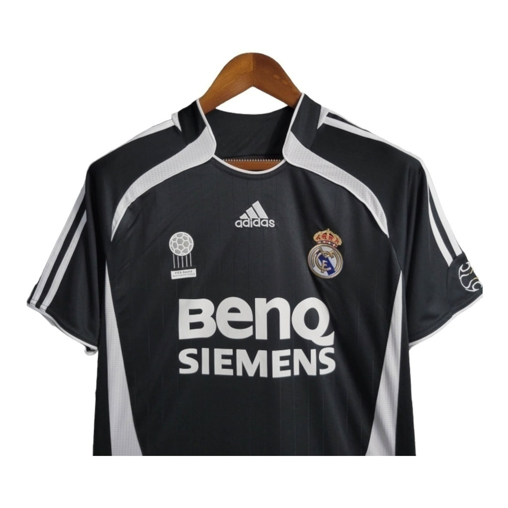 Camisa Real Madrid 06/07 - Retrô - Central das Camisas
