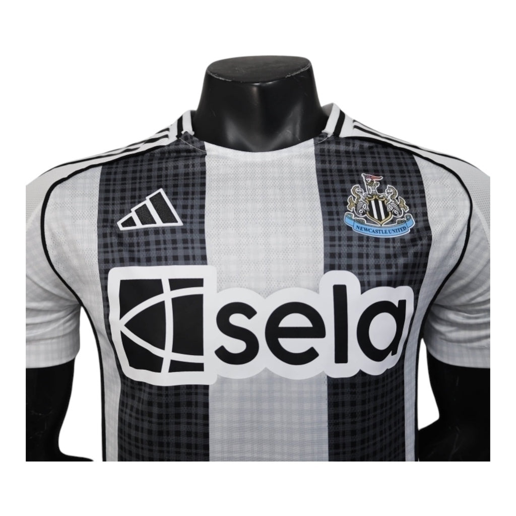 Camisa Newcastle Titular 25/26 - Jogador - Central das Camisas