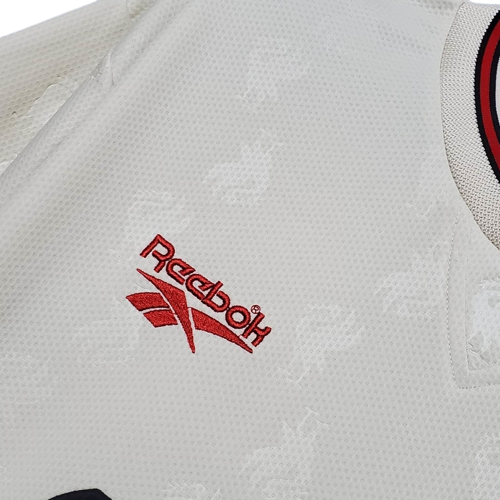 Camisa Liverpool Visitante 96/97 - Retrô - Central das Camisas