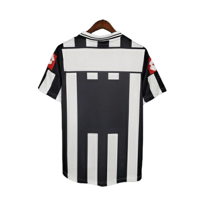 Camisa Juventus Titular 01/02 - Retrô - Central das Camisas