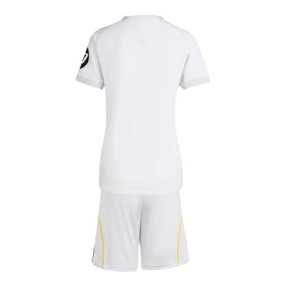 Kit Infantil Real Madrid I 25/26 - Branco - Central das Camisas