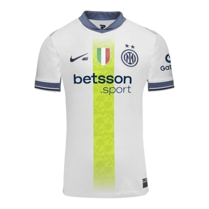 Camisa Inter de Milão Edição especial VR46 II 24/25 - Torcedor Masculina - Branca com detalhes em azul - Central das Camisas